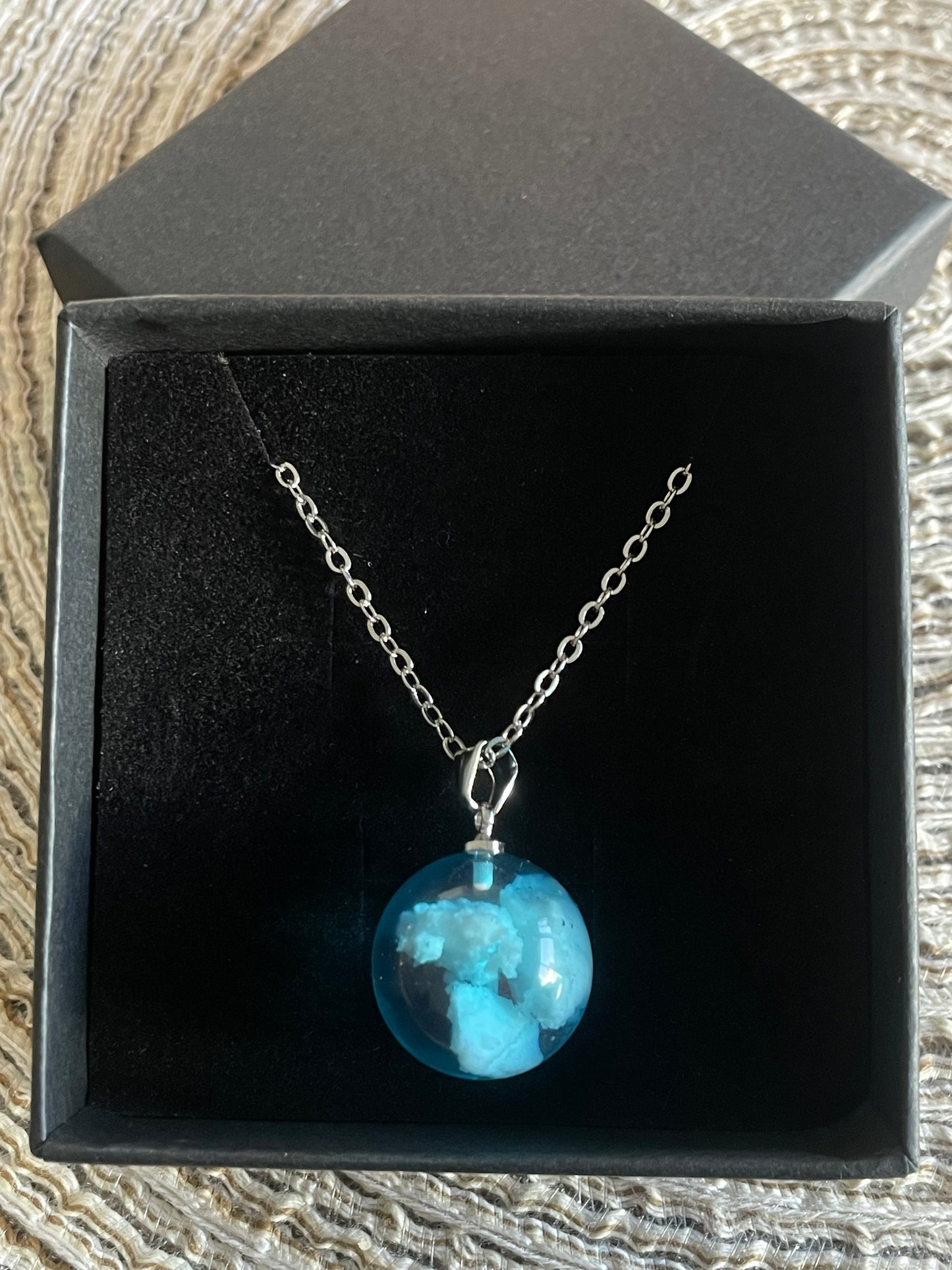 BLUE SKY NECKLACE PENDANT